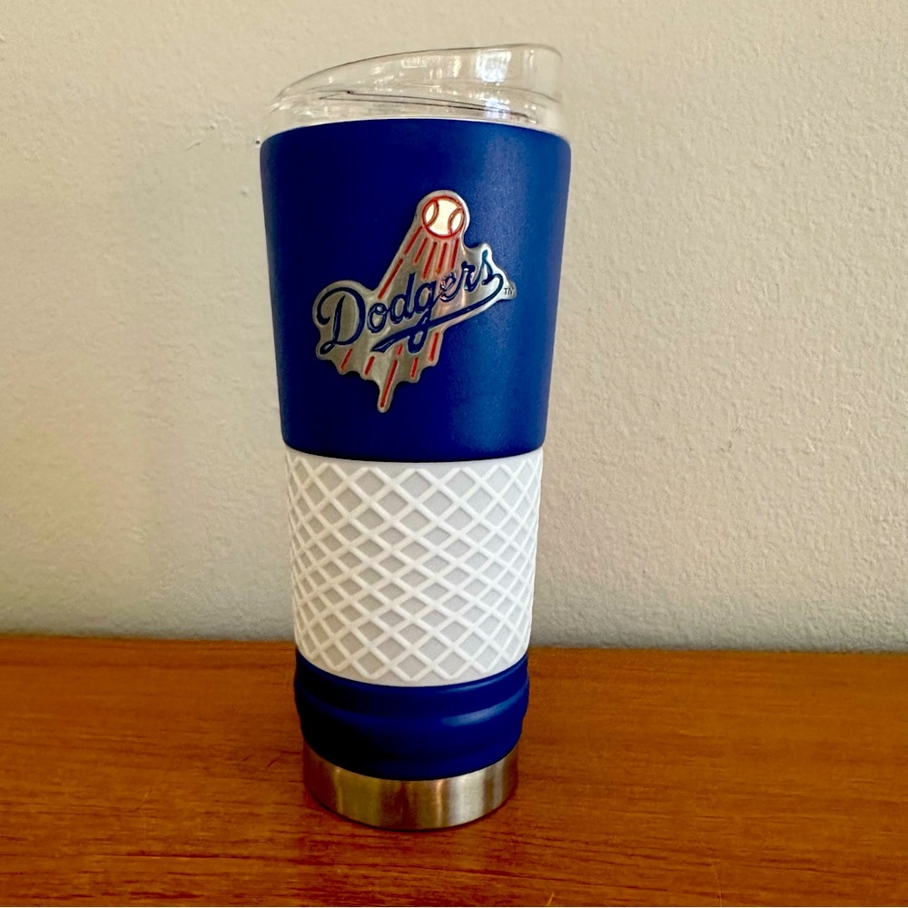 NWOT - LOS ANGELES DODGERS 24 OZ. STAINLESS STEEL VACUUM INSULATED TUMBLER